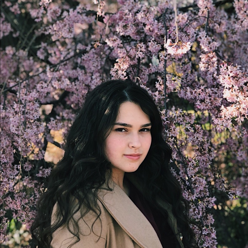 Meet your Posher, Marta